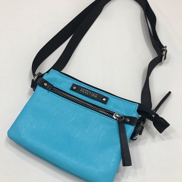 Kenneth Cole Reaction Handbags - SALE 🤑Kenneth Cole Crossbody